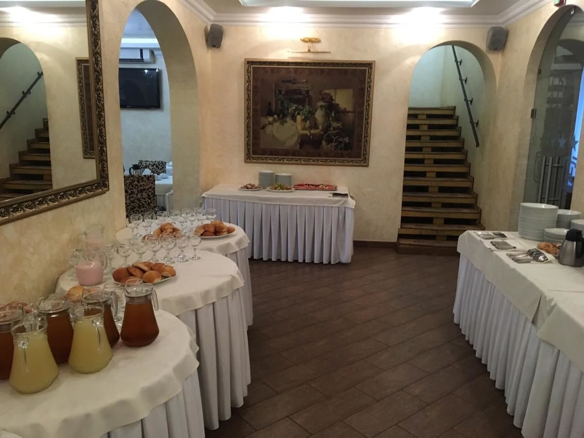 Отель Hotel Sobieski Жолква-38